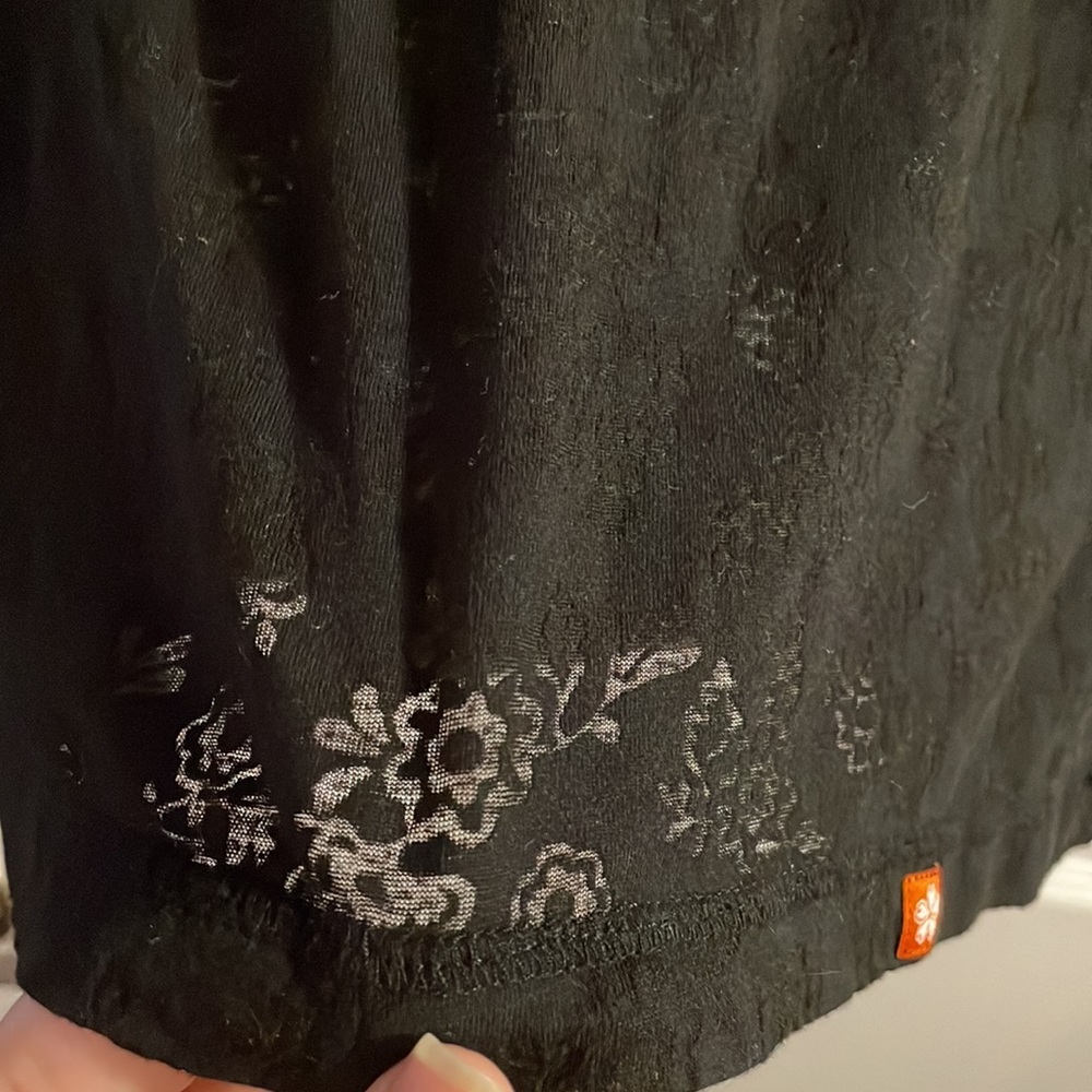 Scrub undershirt - Picture 2 of 4